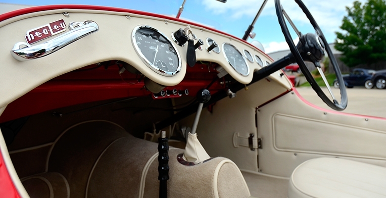 Eddie's Rod and Custom 1950 Healey Silverstone