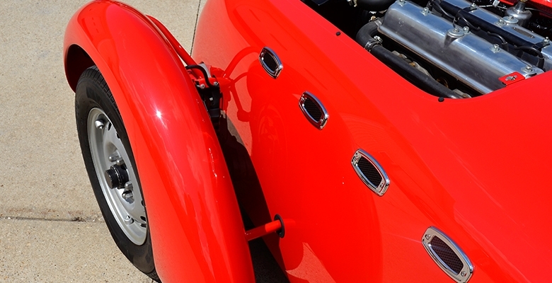 Eddie's Rod and Custom 1950 Healey Silverstone